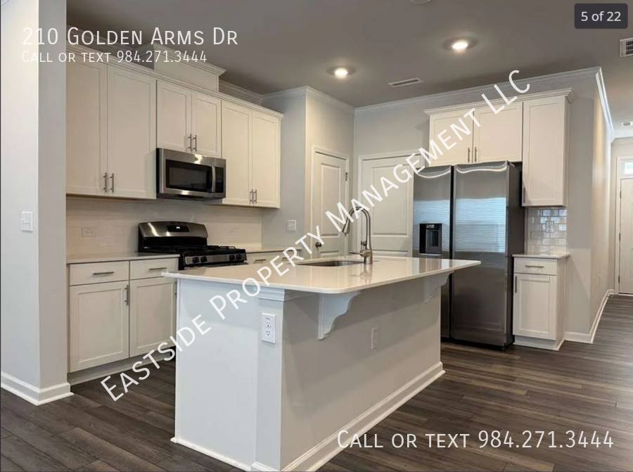 House for rent at 210 Golden Arms Dr, Smithfield, NC 27577