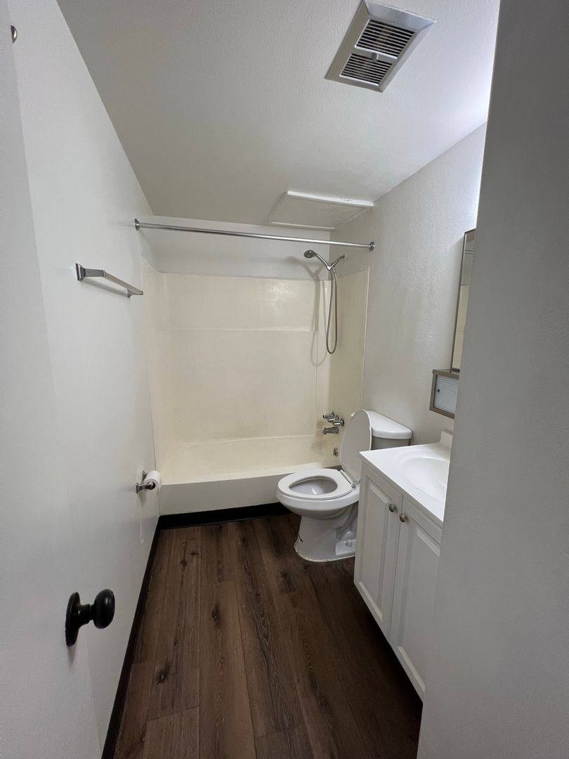 Apartment for rent at 915 Walnut St Building C #C205, Rock Springs, WY 82901