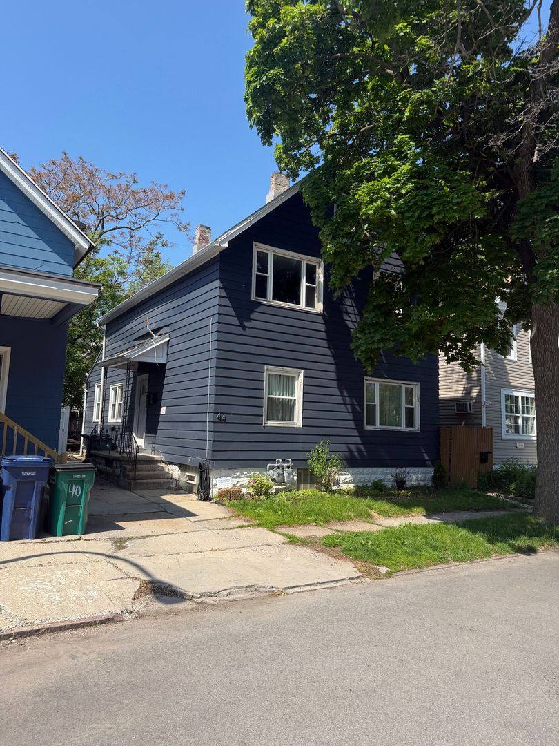 Townhouse for rent at 44 Lowell Place, Buffalo, NY 14213