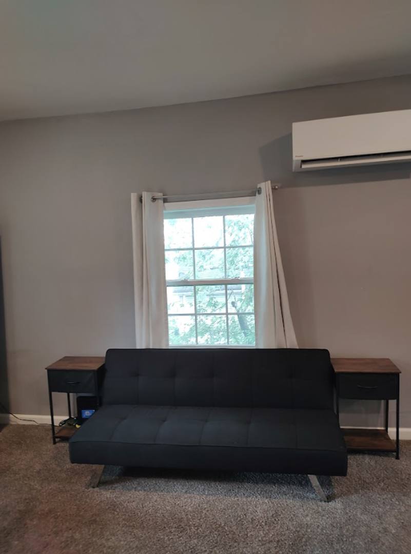 Apartment for rent at 323 N Ash, Nevada, MO 64772