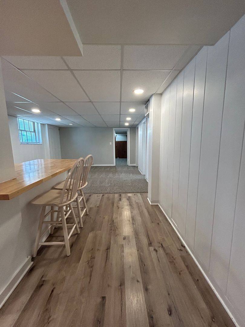 Apartment for rent at 4124 Davenport St, Omaha, NE 68131