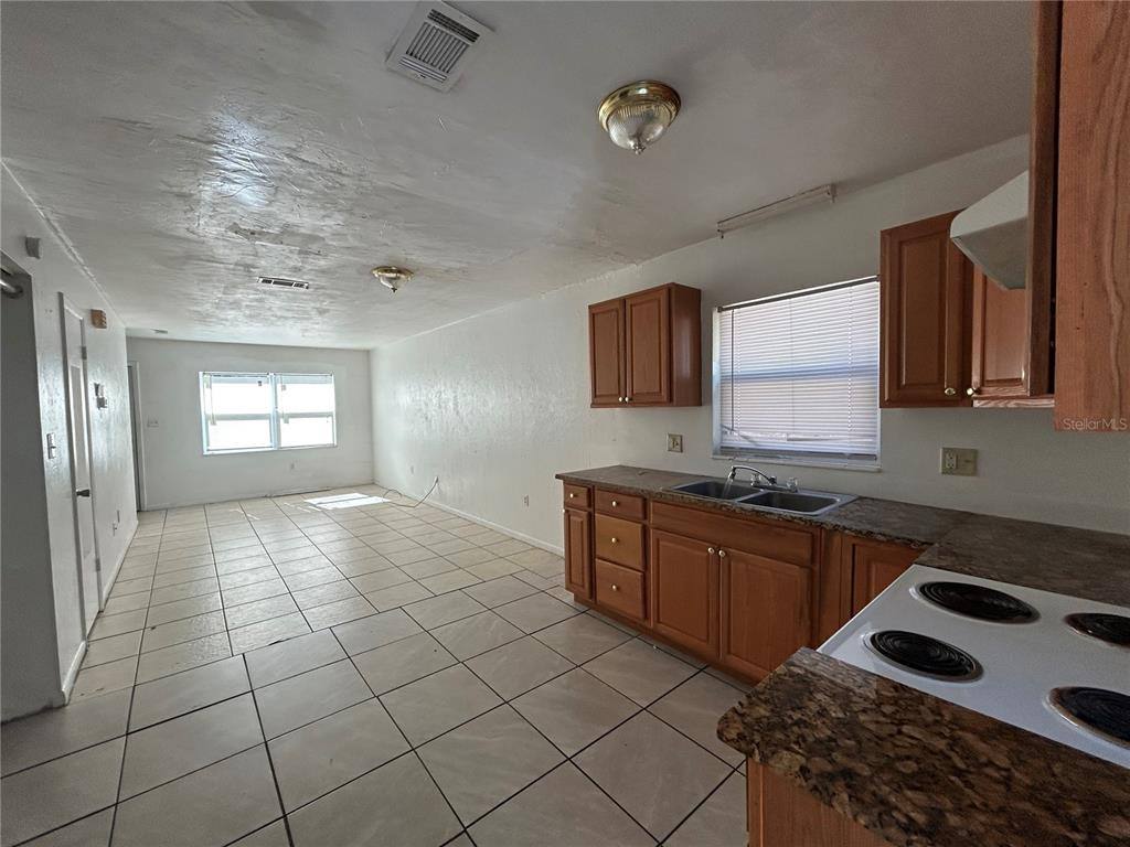 Townhouse for rent at 2614 SW 31 Place, Gainesville, FL 32608