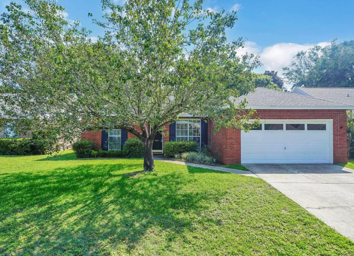 House for rent at 4469 Parkwood Square, Niceville, FL 32578