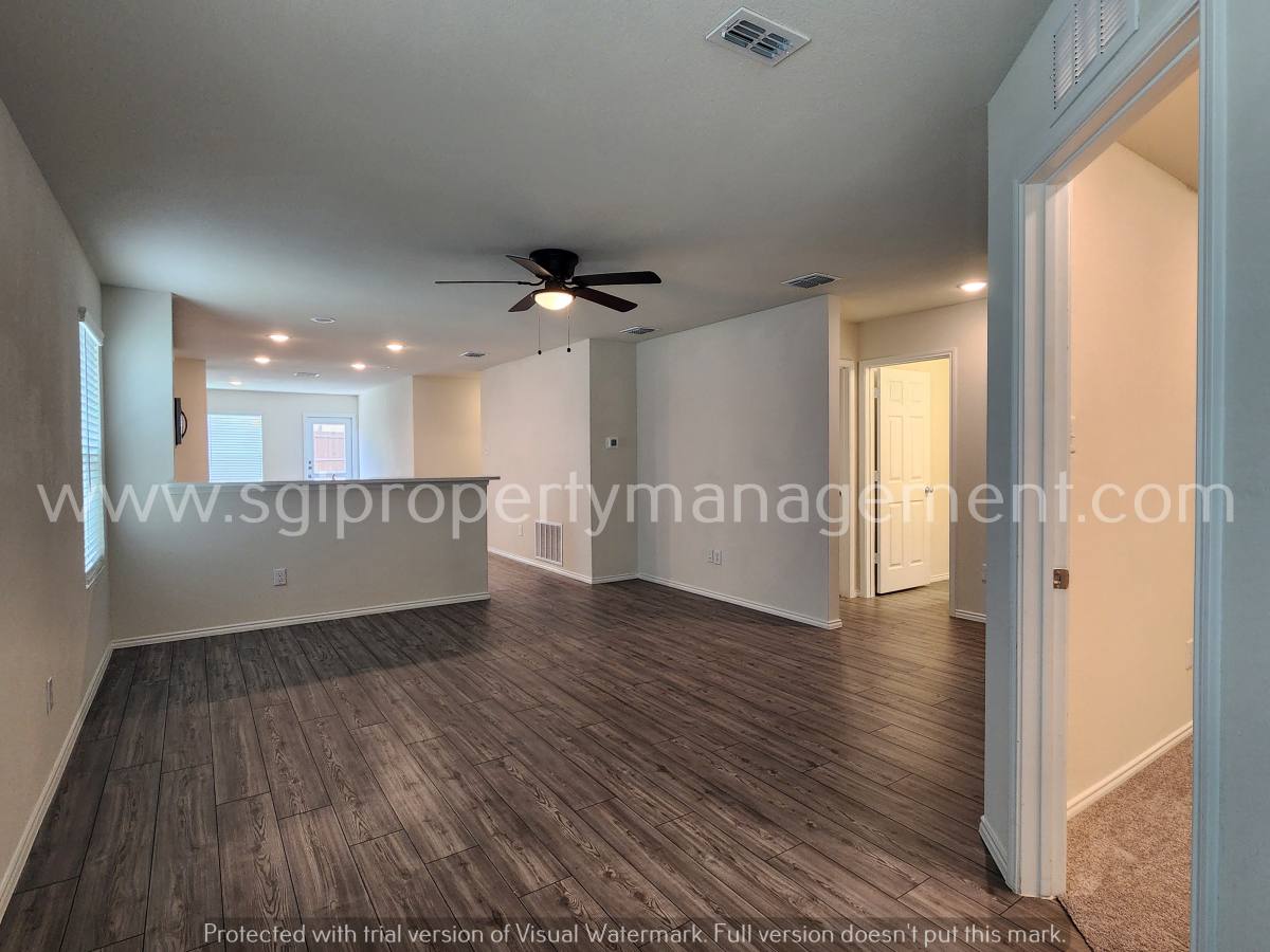 House for rent at 1427 Ganado Dr, Forney, TX 75126