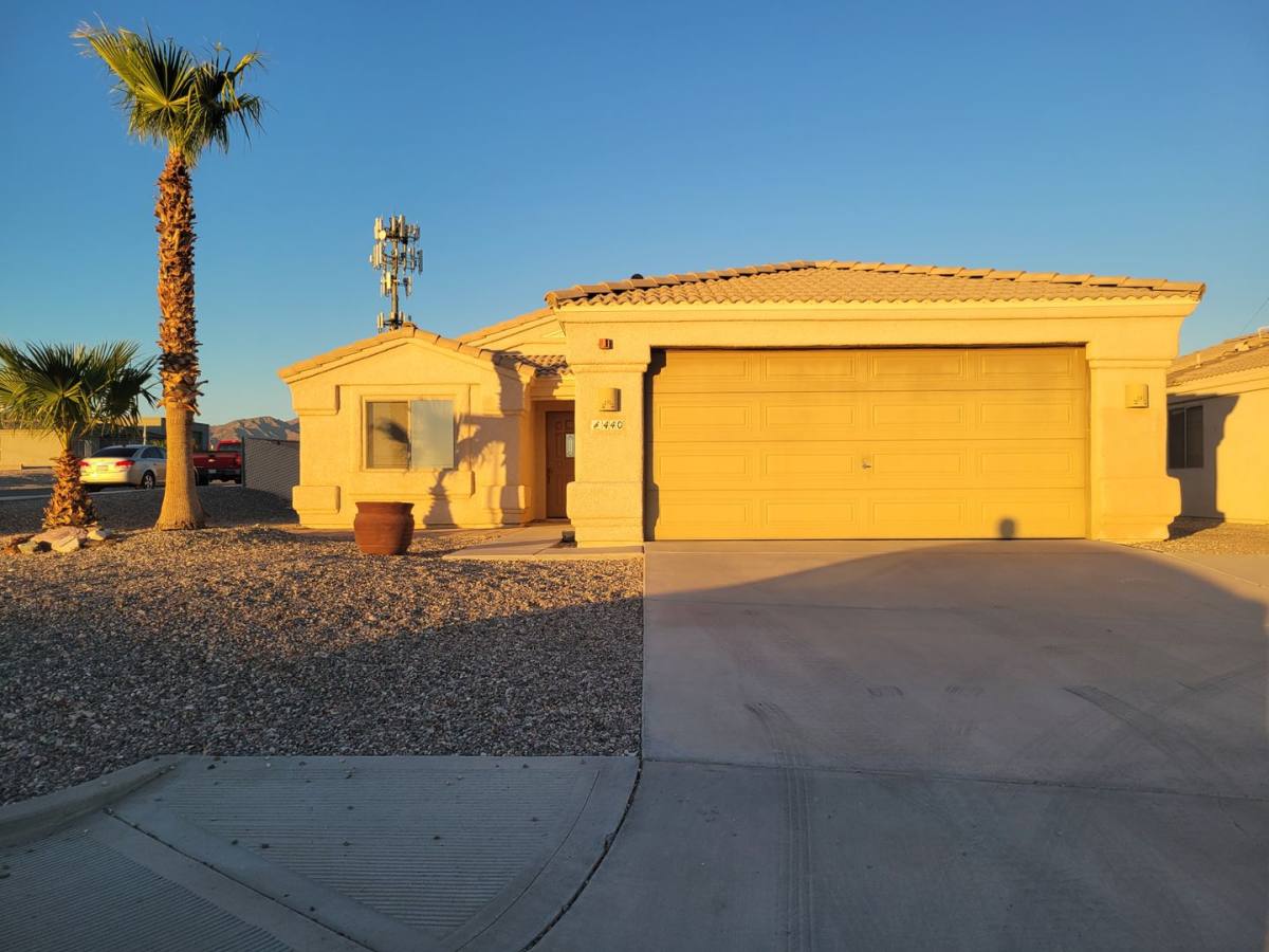House for rent at 440 Hummingbird Dr, Lake Havasu City, AZ 86403