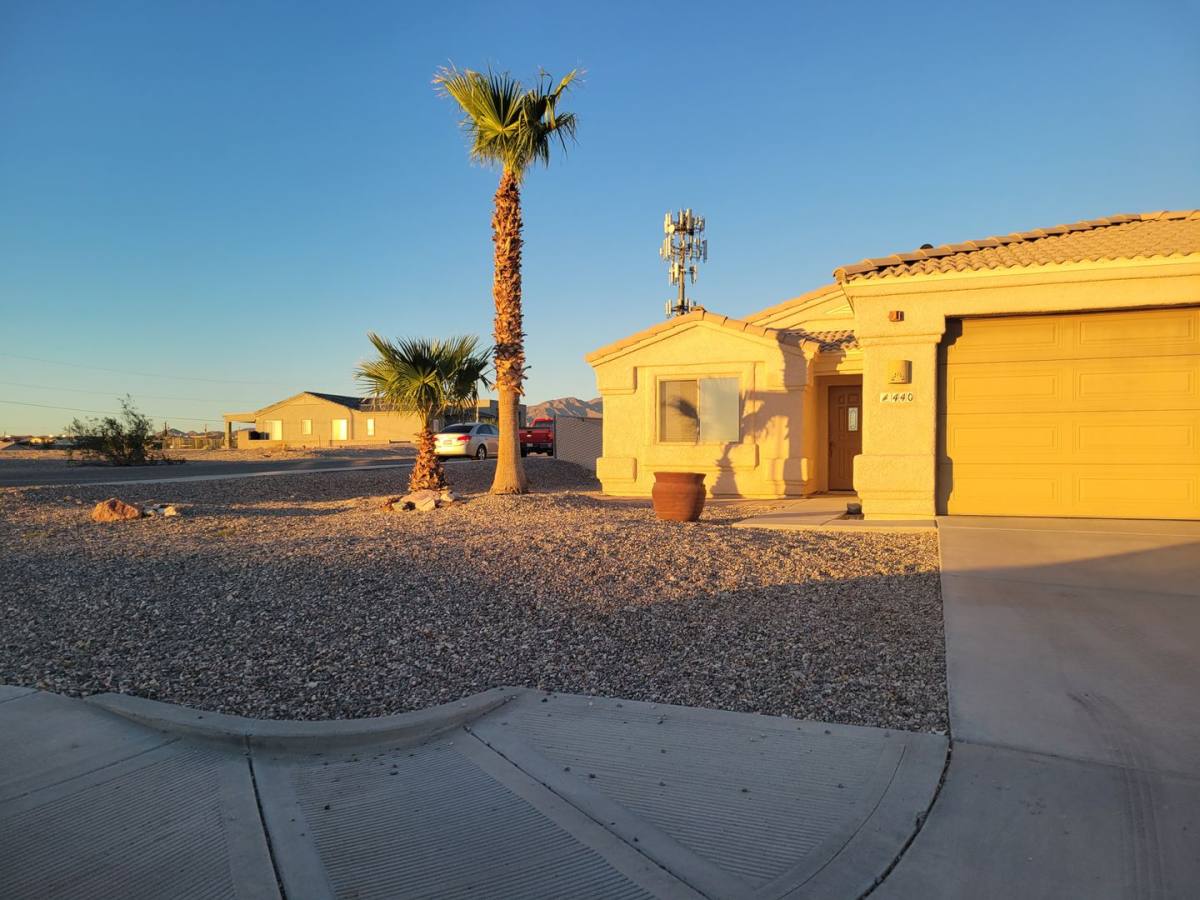 House for rent at 440 Hummingbird Dr, Lake Havasu City, AZ 86403