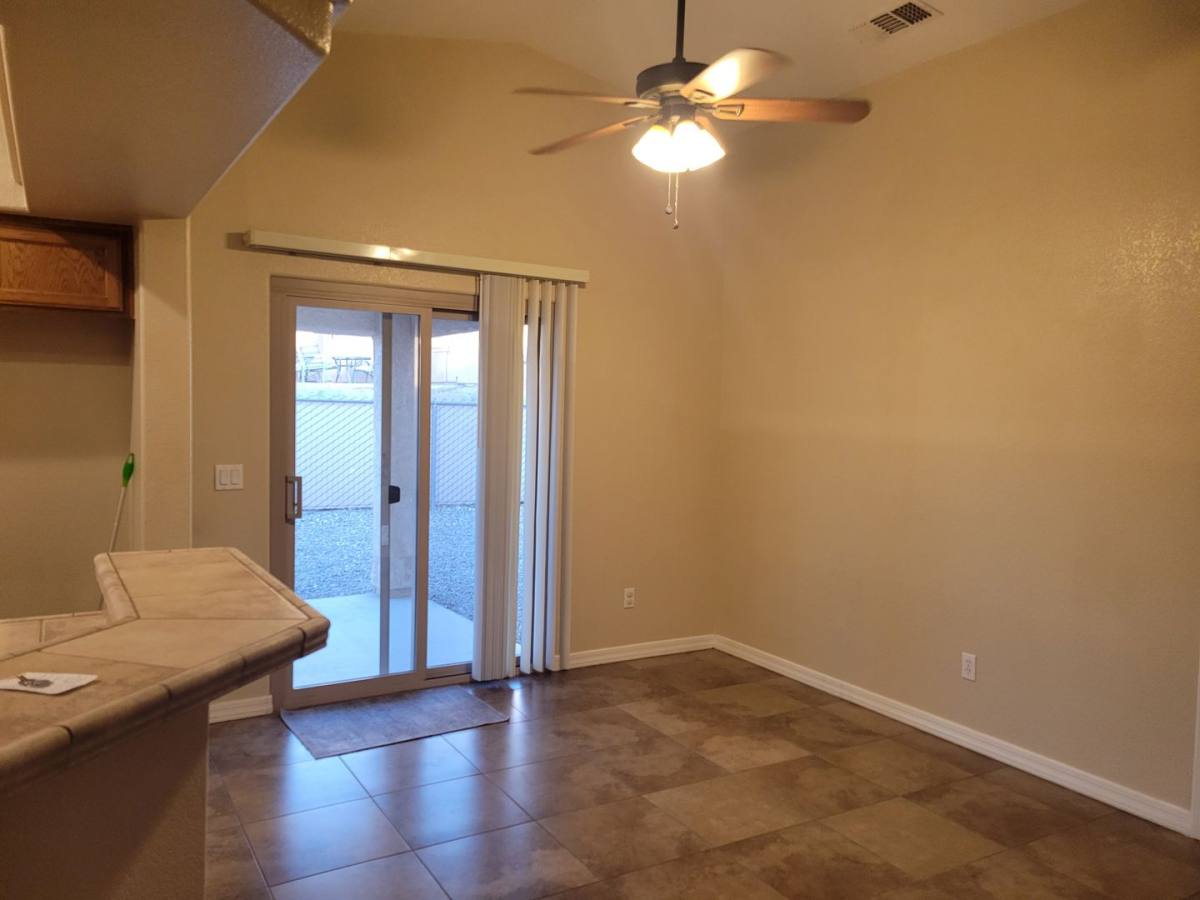 House for rent at 440 Hummingbird Dr, Lake Havasu City, AZ 86403