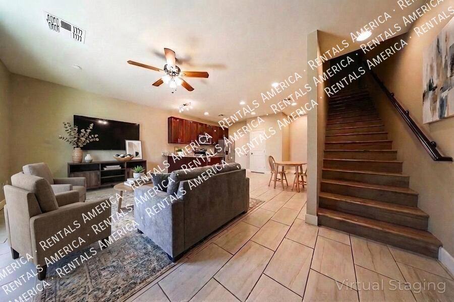 Townhouse for rent at 1406 W Main St #121, Mesa, AZ 85201
