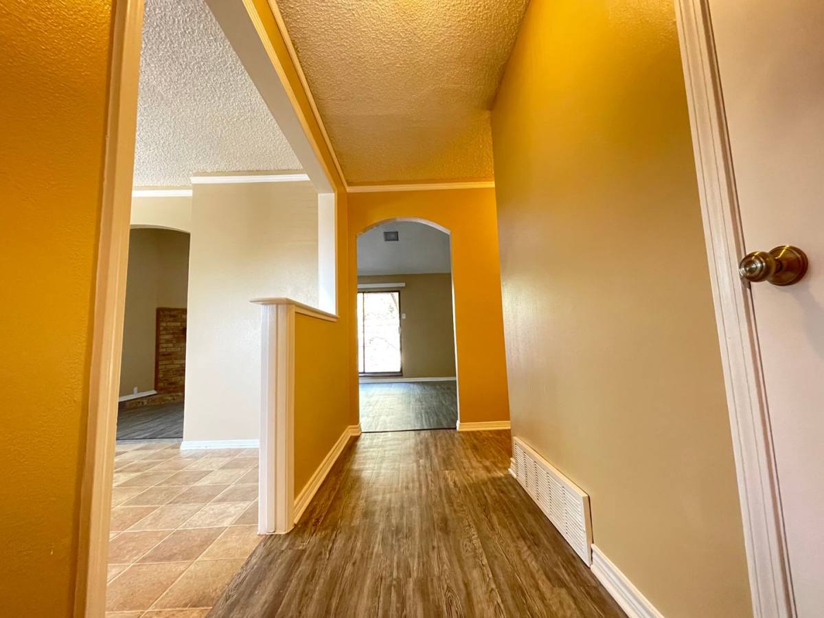 House for rent at 2917 Elsinor Dr, Fort Worth, TX 76116