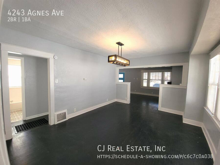 House for rent at 4243 Agnes Ave, Kansas City, MO 64130