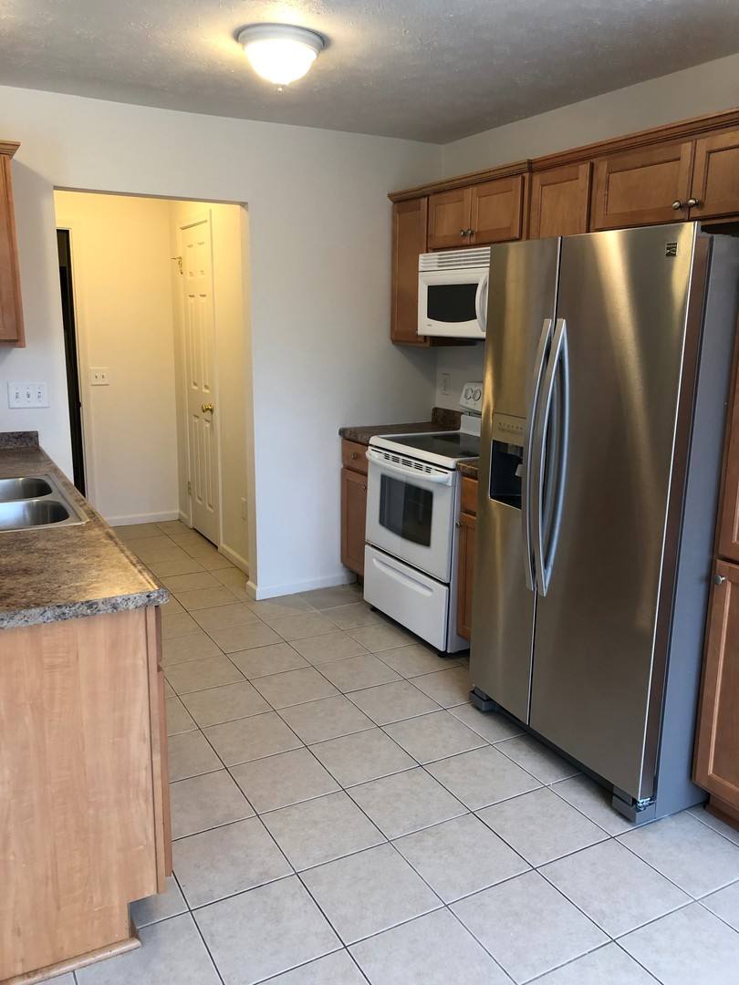 Townhouse for rent at 1 Roundtable Way, North Chili, NY 14514