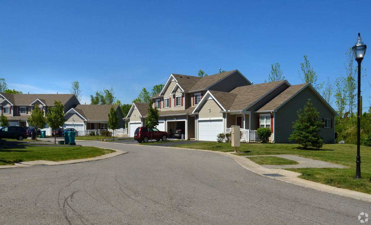 Townhouse for rent at 1 Roundtable Way, North Chili, NY 14514