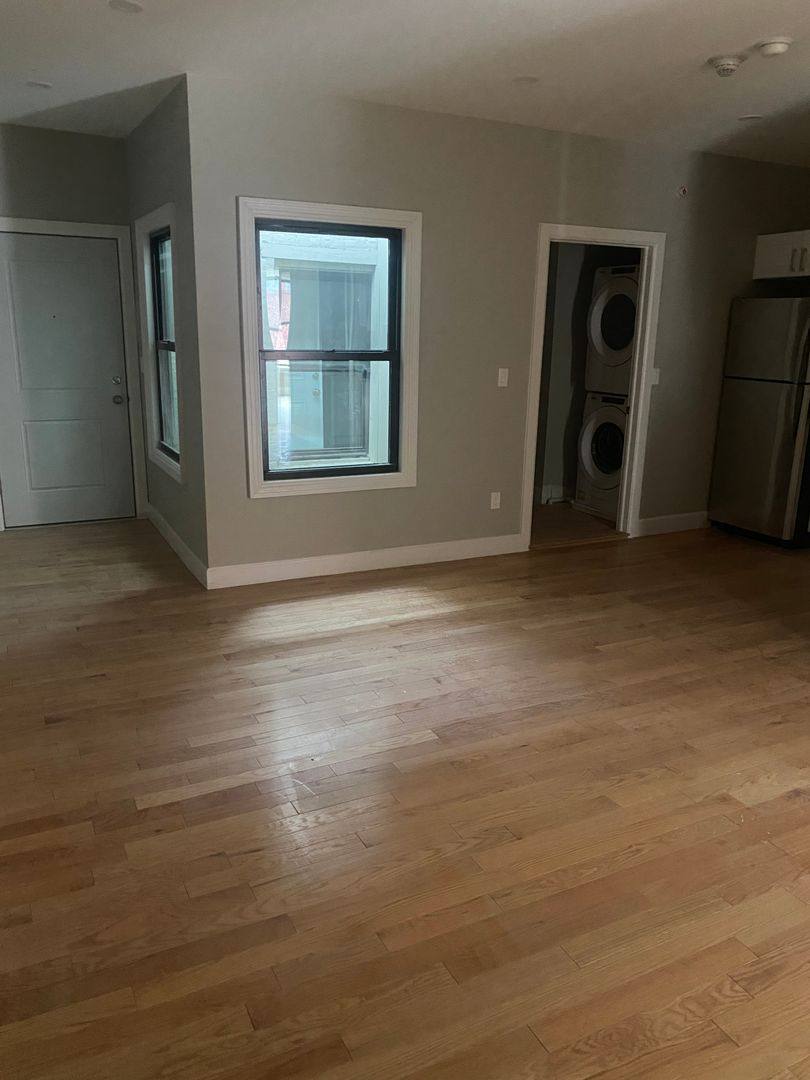 Apartment for rent at 798 Broadway, Albany, NY 12207