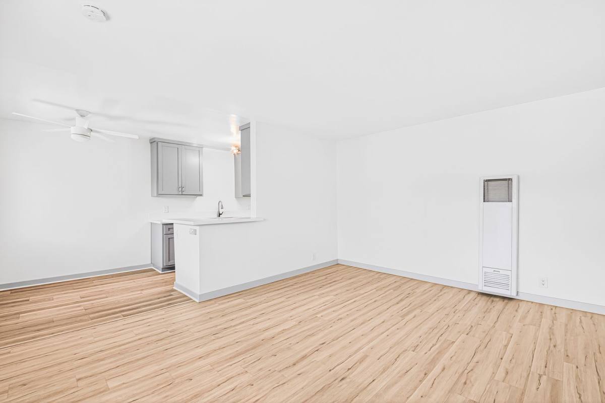 Apartment for rent at 359 E Esther St, Long Beach, CA 90813