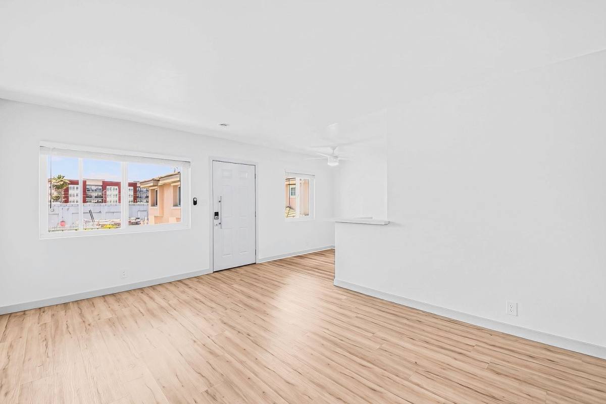 Apartment for rent at 359 E Esther St, Long Beach, CA 90813