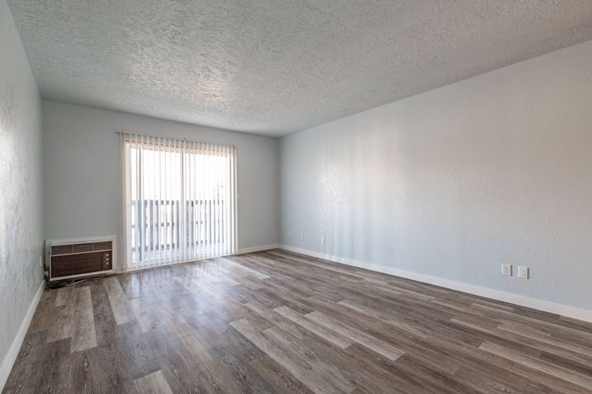 Apartment for rent at 1019 Pomona St W, The Dalles, OR 97058