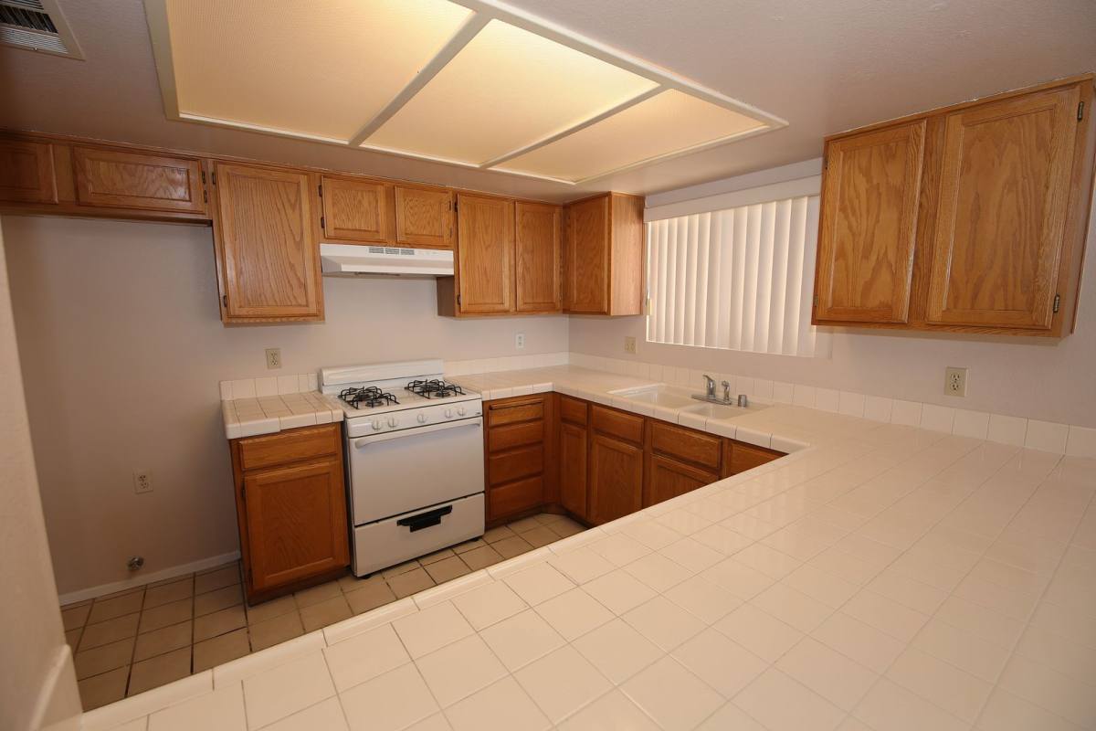 House for rent at 8220 Maplestar Rd, Las Vegas, NV 89128