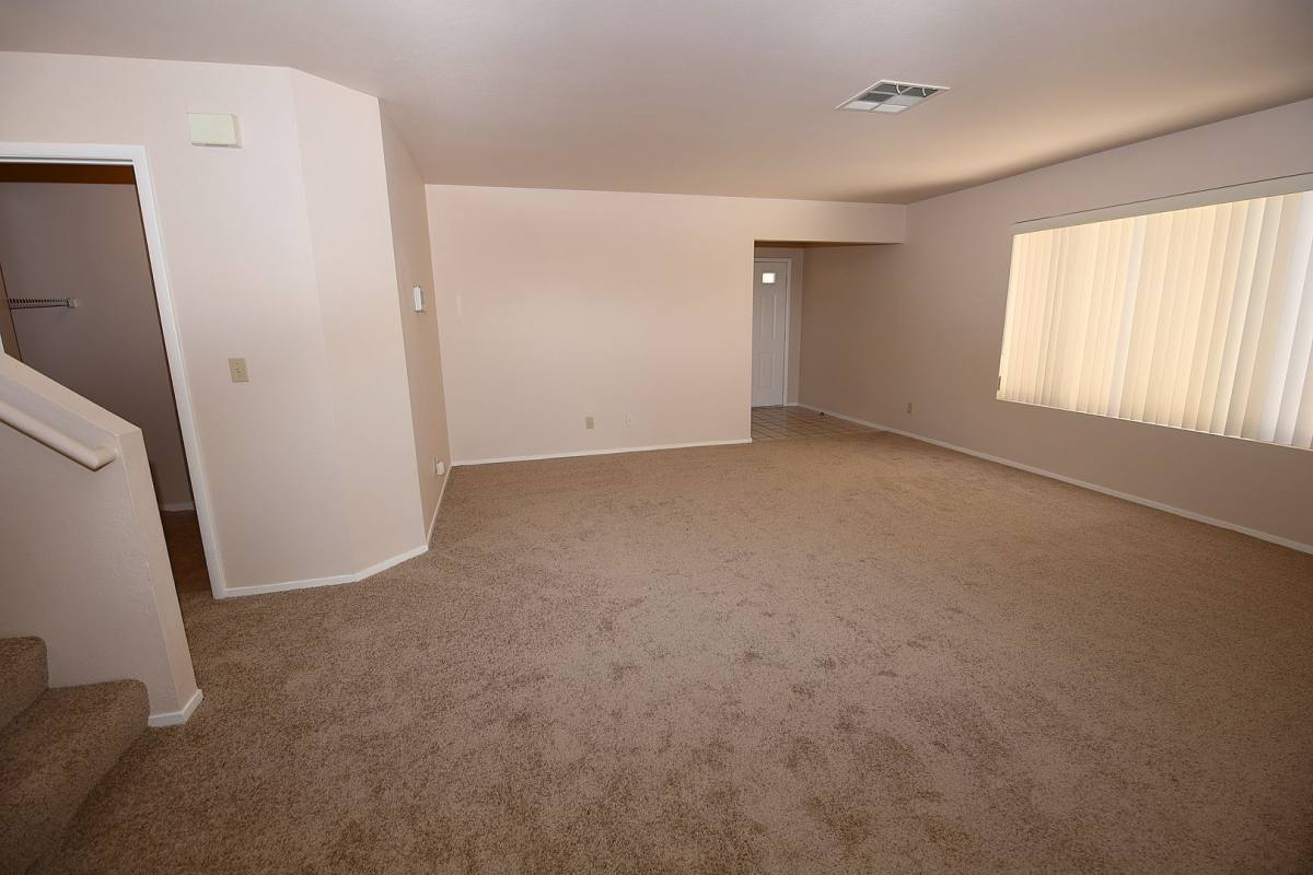 House for rent at 8220 Maplestar Rd, Las Vegas, NV 89128