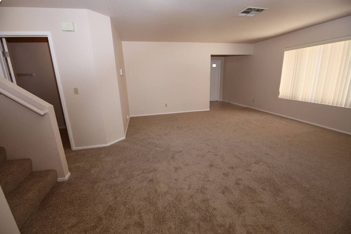 House for rent at 8220 Maplestar Rd, Las Vegas, NV 89128