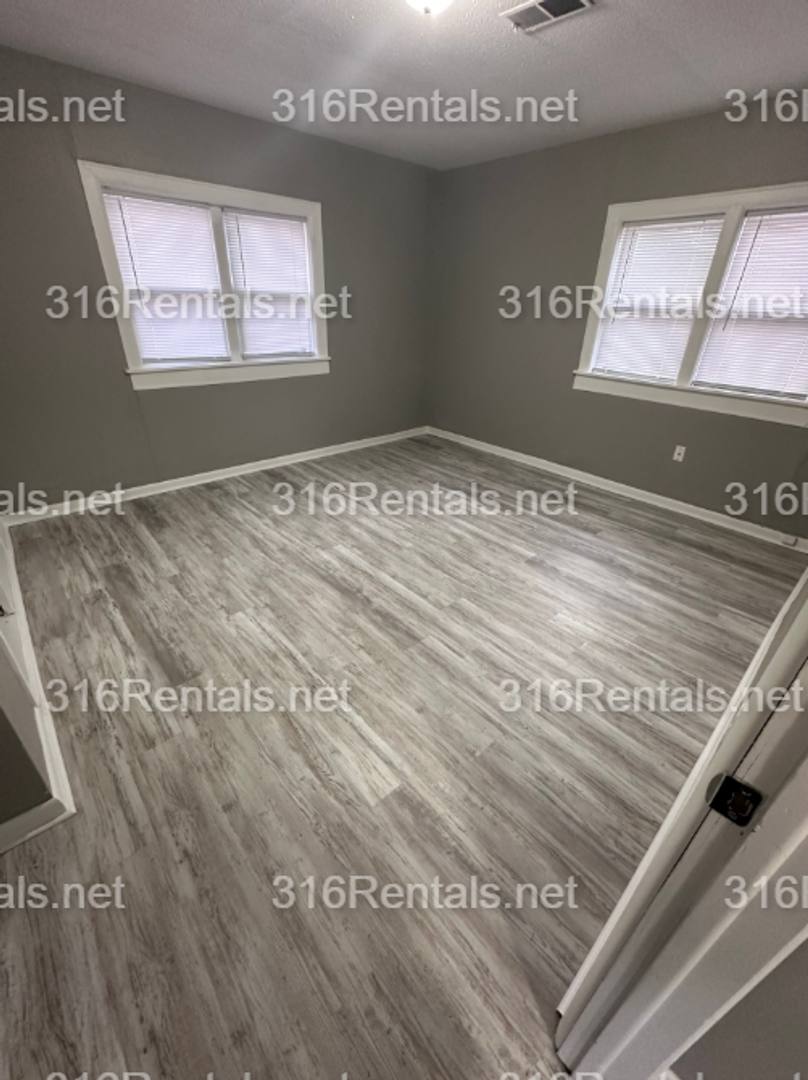 House for rent at 6155 S Hydraulic Ave, Wichita, KS 67216