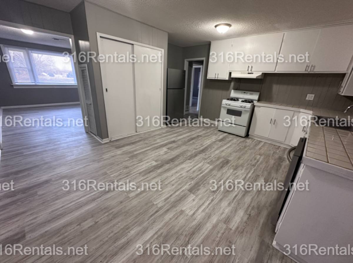 House for rent at 6155 S Hydraulic Ave, Wichita, KS 67216