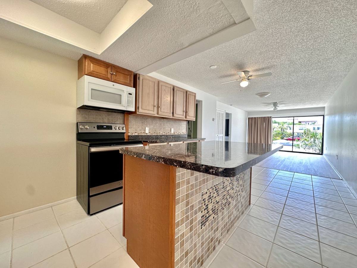 Apartment for rent at 1001 W Marion Ave, Punta Gorda, FL 33950