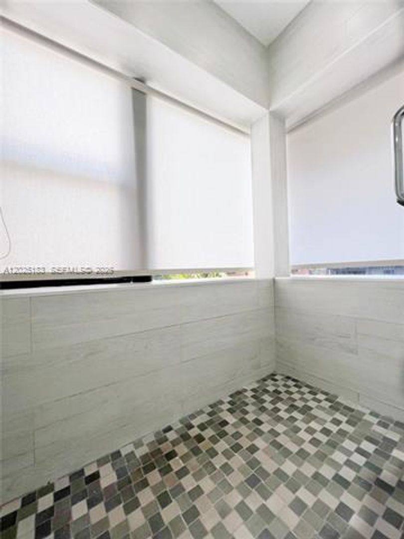 Townhouse for rent at 1890 Brickell Ave, Miami, FL 33129