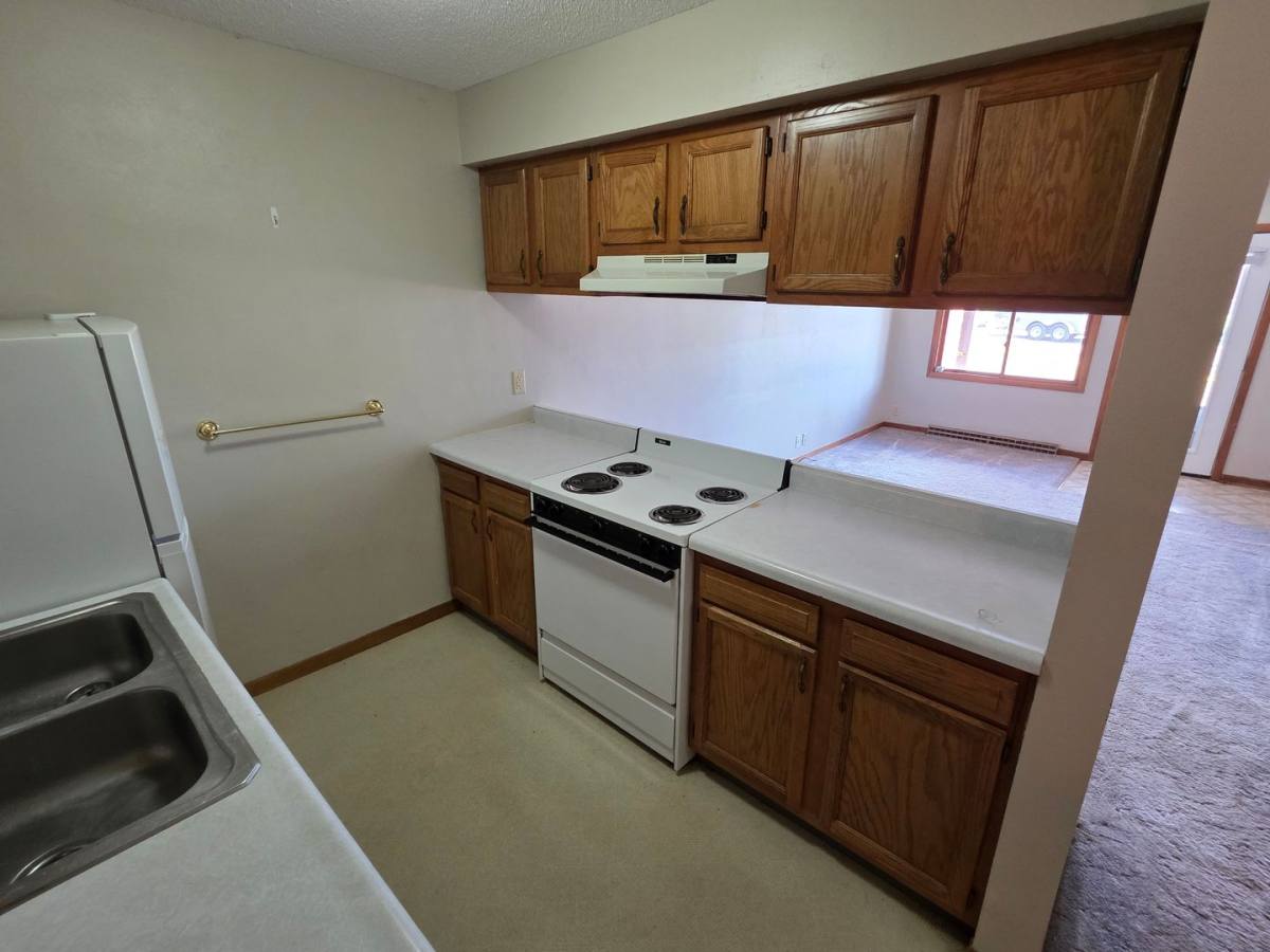 Apartment for rent at 2805 Thomas Dr, Eau Claire, WI 54701