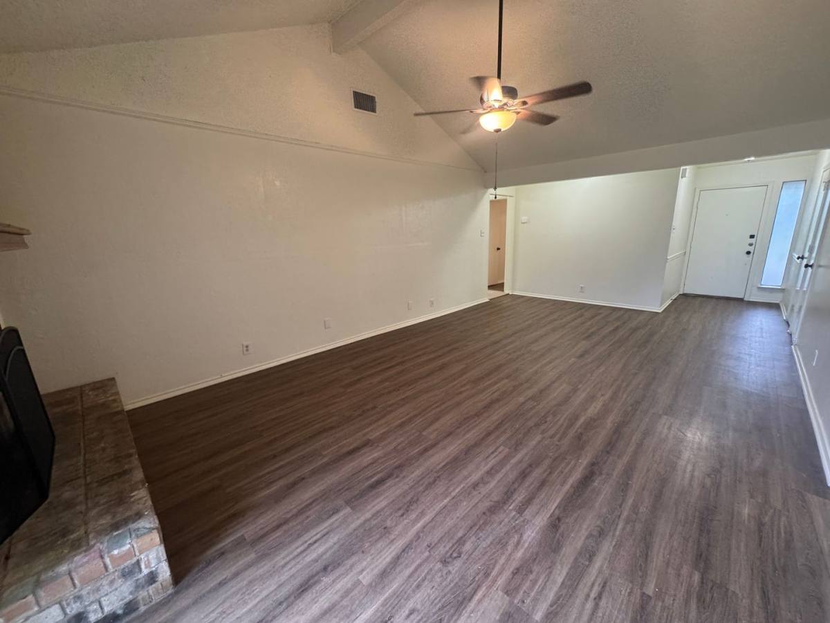 House for rent at 5604 Fireside Dr, Arlington, TX 76016