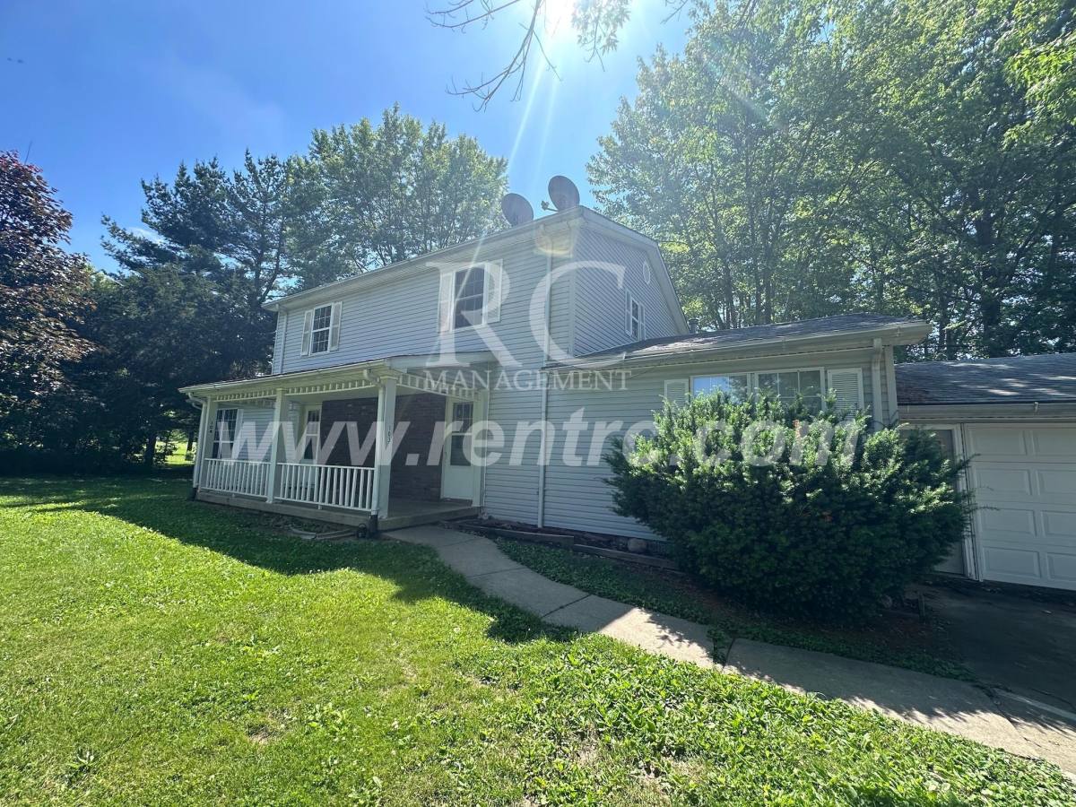 Townhouse for rent at 15986-4 Arrowhead Rd, Danville, IL 61834