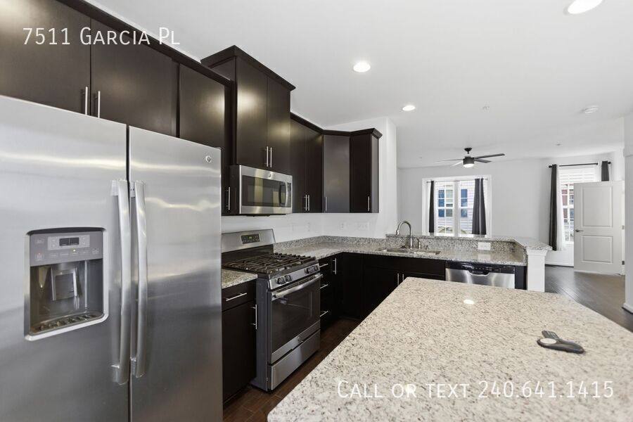 Townhouse for rent at 7511 Garcia Place, Elkridge, MD 21075
