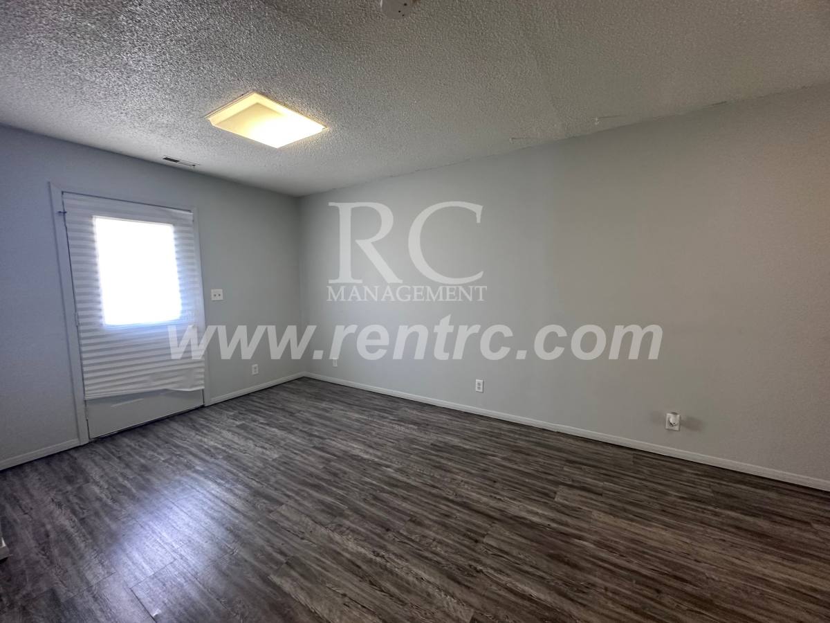 House for rent at 1402 Main E, Danville, IL 61832