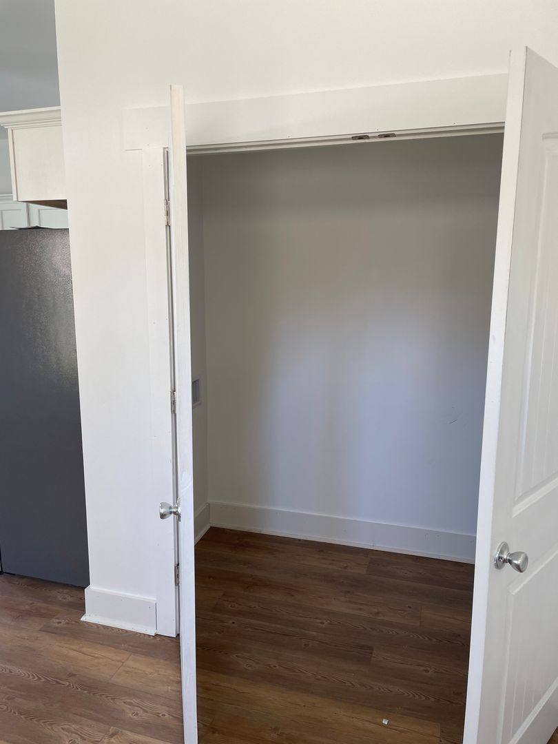 Apartment for rent at 102 Academy St, Salem, VA 24153