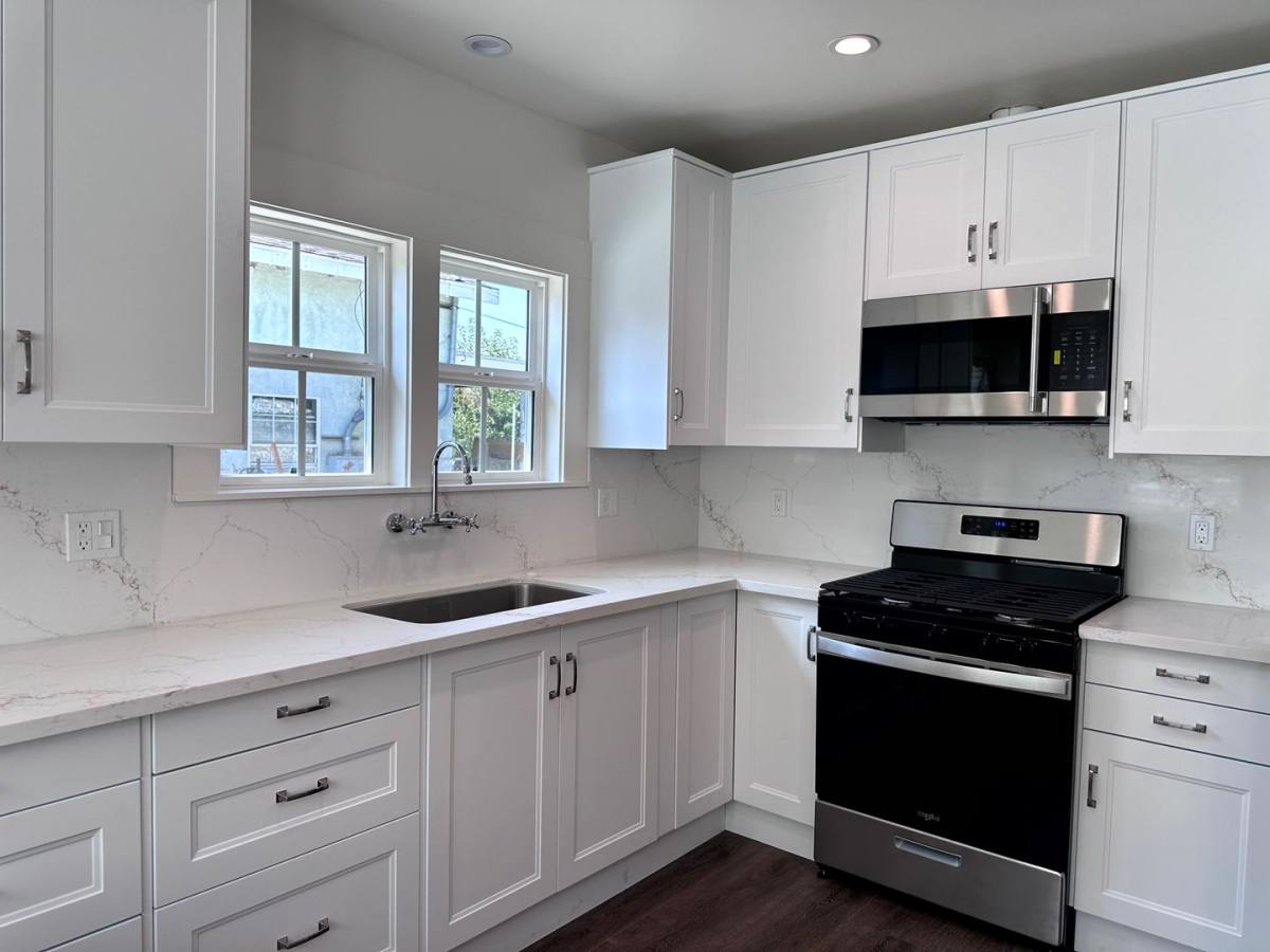 Apartment for rent at 1456-1460 N Ricardo St, Los Angeles, CA 90033