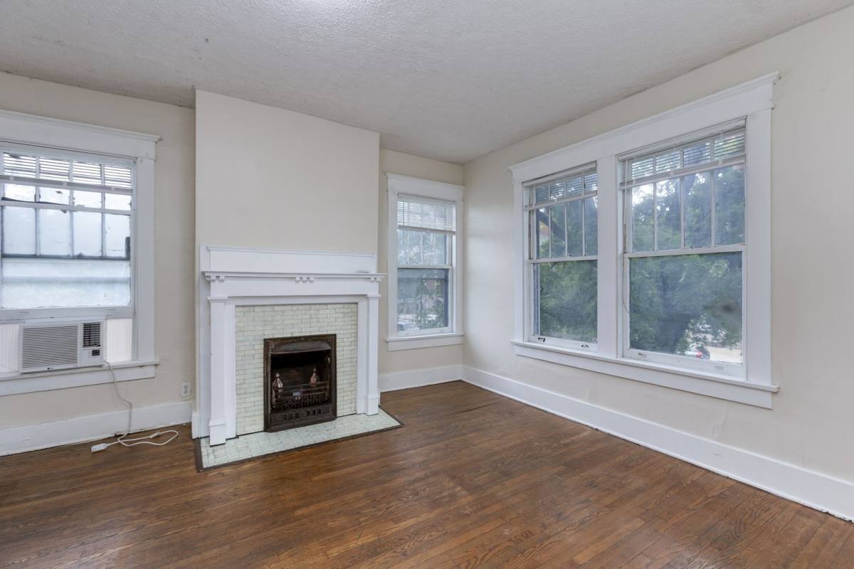 Apartment for rent at 2111 Belmont Blvd, Nashville, TN 37212