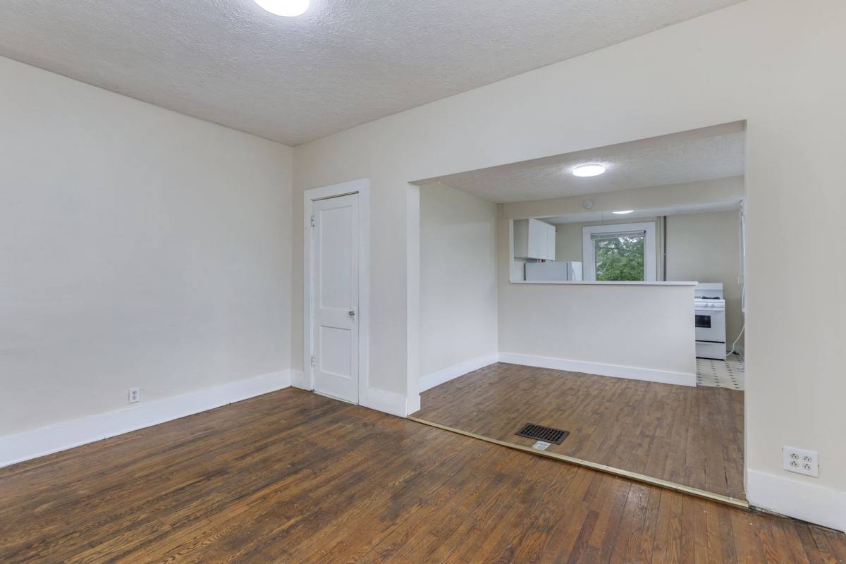 Apartment for rent at 2111 Belmont Blvd, Nashville, TN 37212