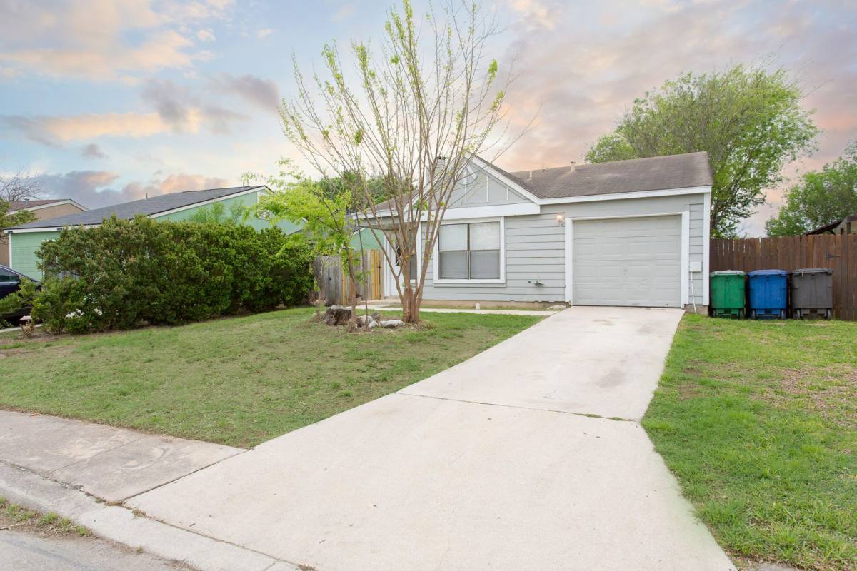 House for rent at 6339 Village Club, San Antonio, TX 78250