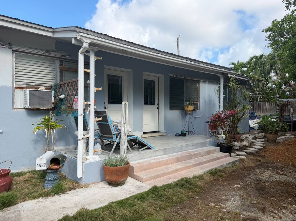 Apartment for rent at 2627 Staples Ave, Key West, FL 33040