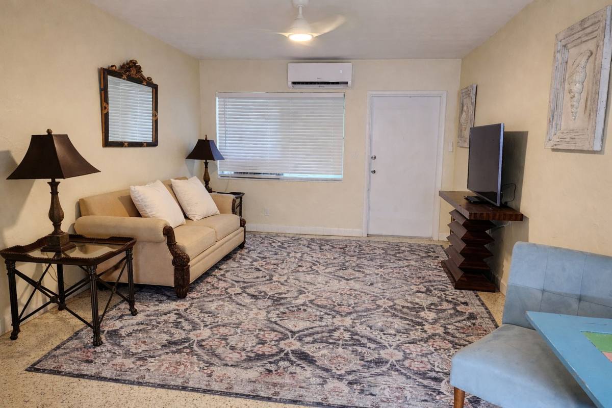 Apartment for rent at 2627 Staples Ave, Key West, FL 33040