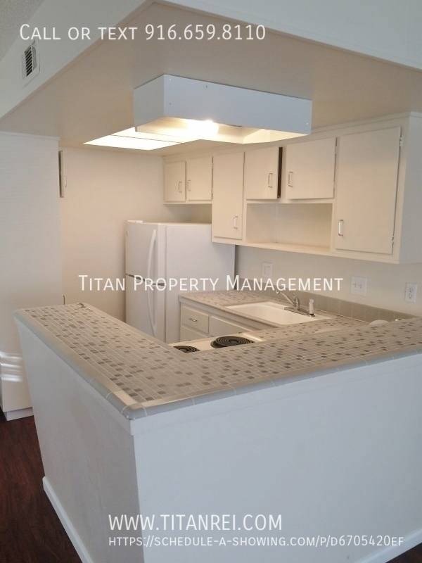 Apartment for rent at 770 Carro Dr #1, Sacramento, CA 95825