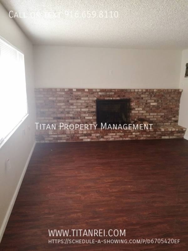 Apartment for rent at 770 Carro Dr #1, Sacramento, CA 95825