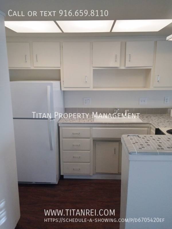 Apartment for rent at 770 Carro Dr #1, Sacramento, CA 95825