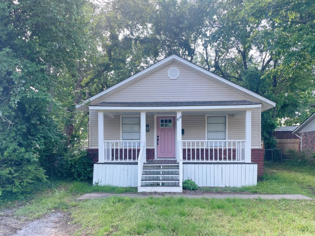 House for rent at 614 N 10th St, Collinsville, OK 74021