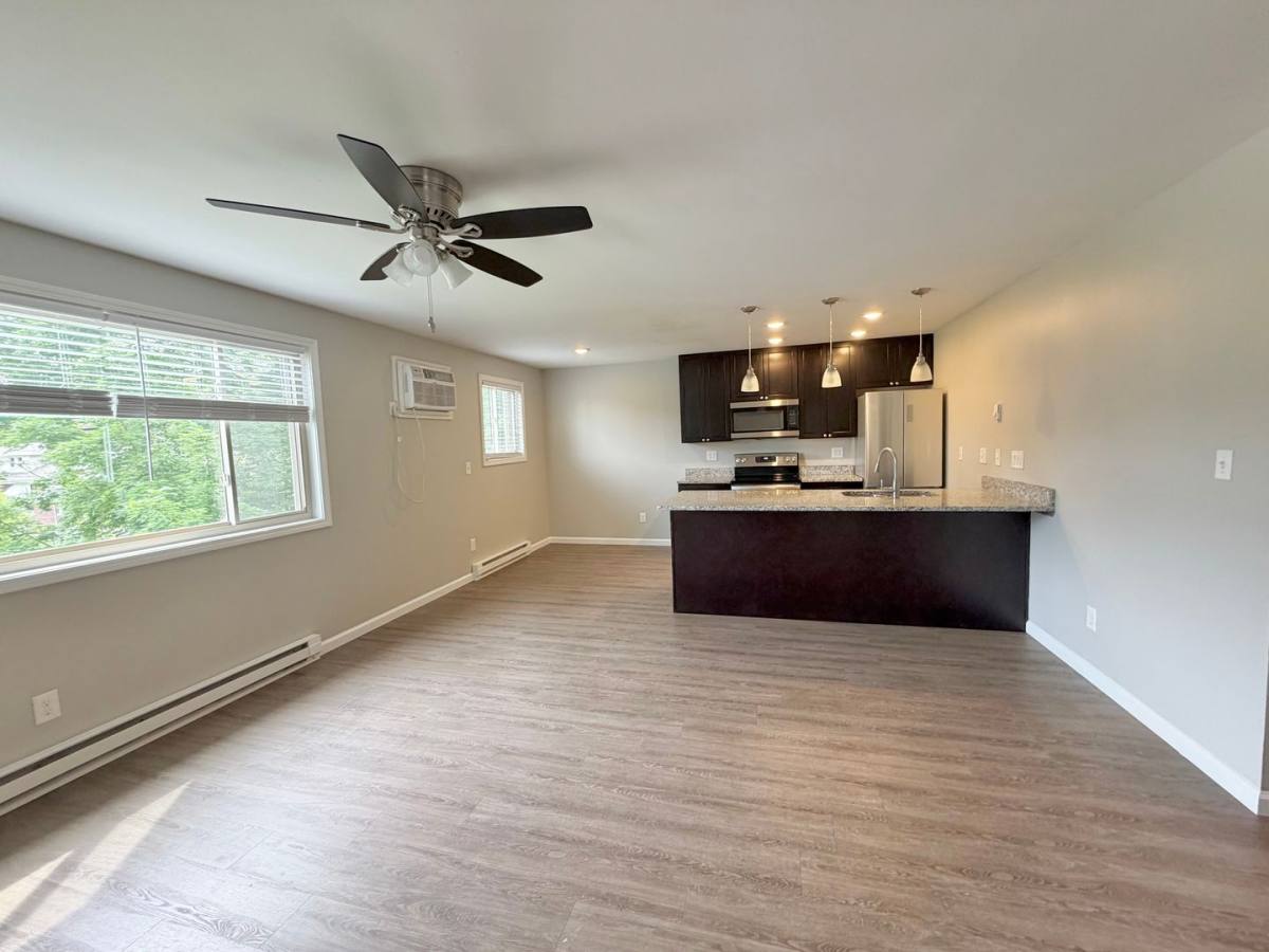 Apartment for rent at 220 Oak St, Loveland, OH 45140