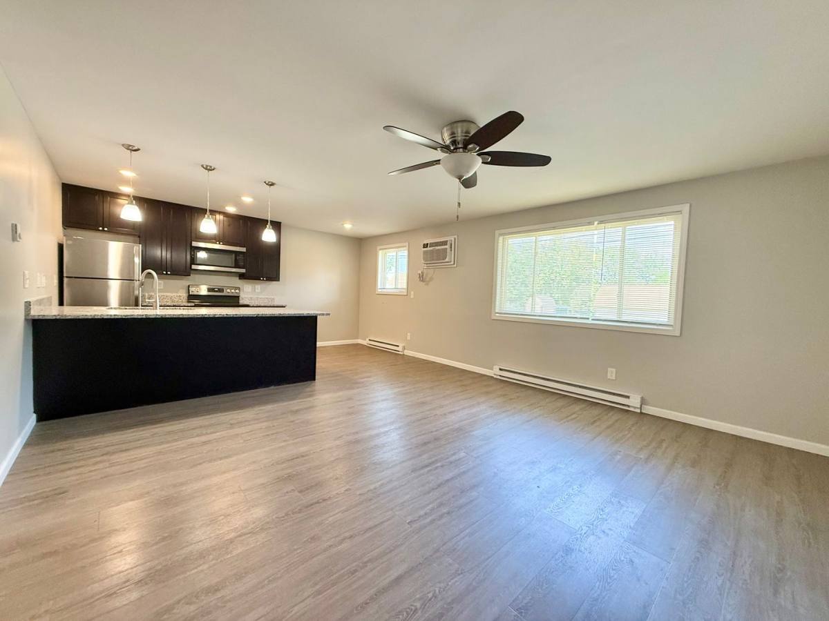 Apartment for rent at 220 Oak St, Loveland, OH 45140