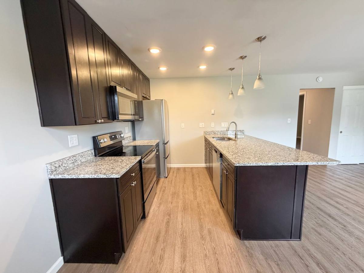 Apartment for rent at 220 Oak St, Loveland, OH 45140