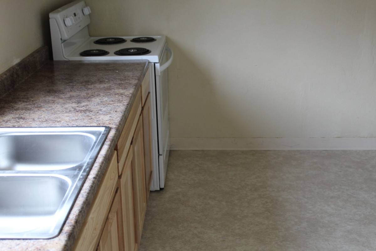 House for rent at 1865 1 2 Hope St, Klamath Falls, OR 97603