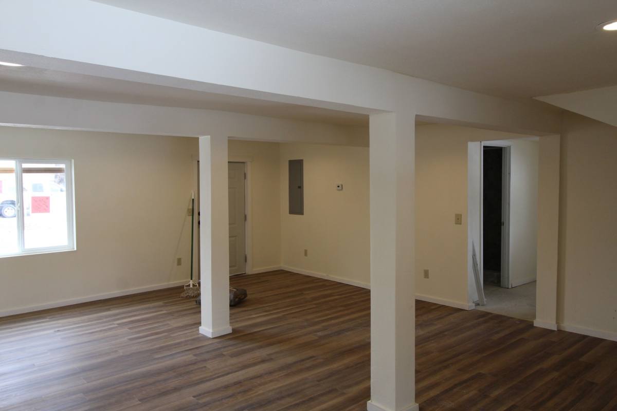 House for rent at 1865 1 2 Hope St, Klamath Falls, OR 97603