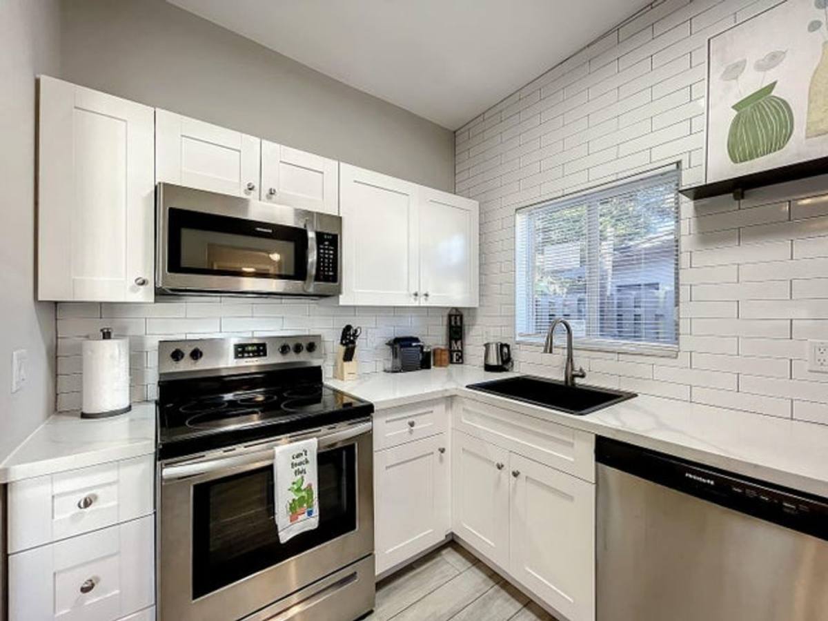 House for rent at 1500 SW 12th St, Fort Lauderdale, FL 33312