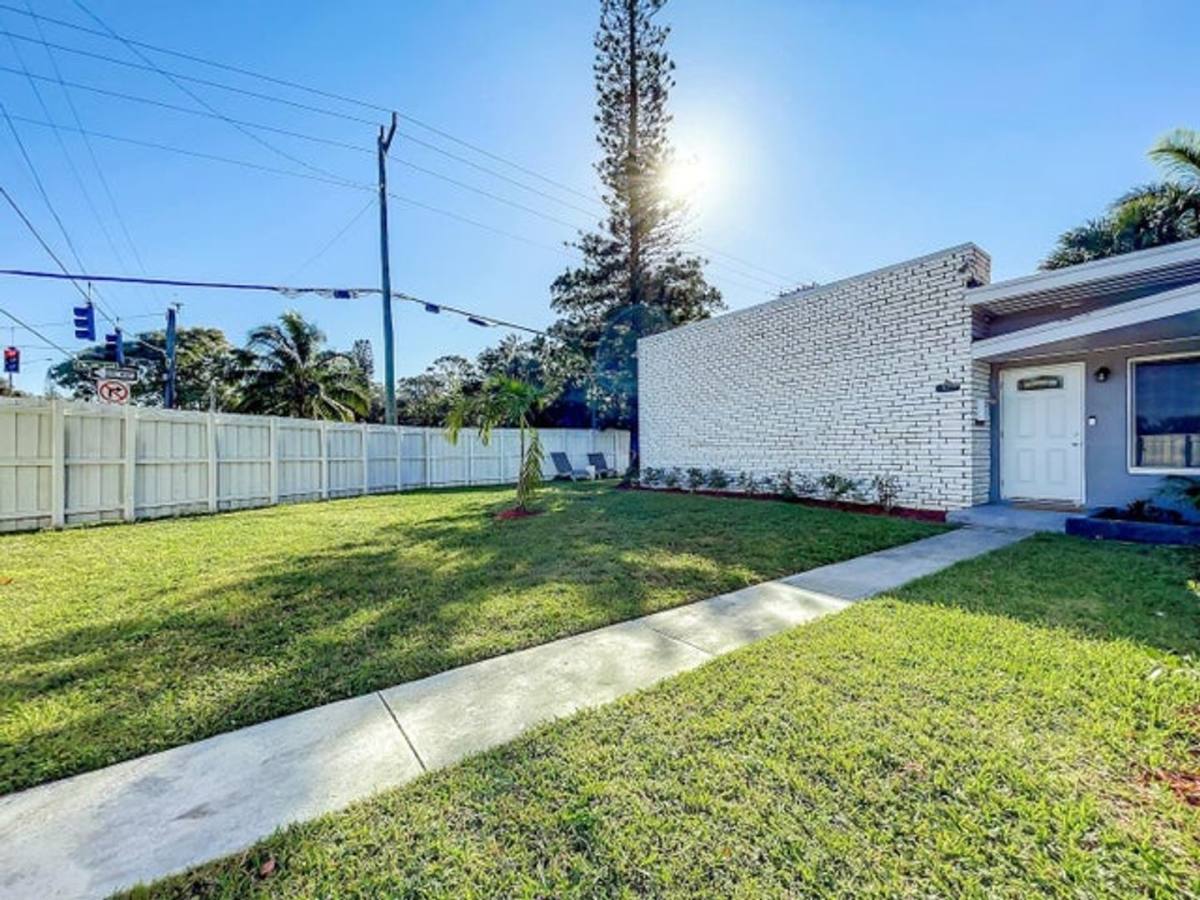 House for rent at 1500 SW 12th St, Fort Lauderdale, FL 33312